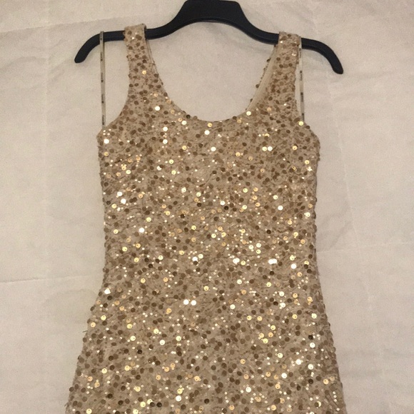 ✨Gold✨ Forever 21 sequin dress - Picture 2 of 5